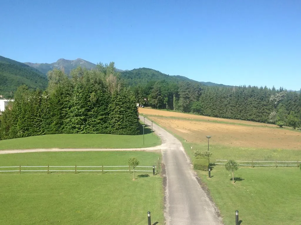 Hotel Le Castrum Villeneuve-dʼOlmes